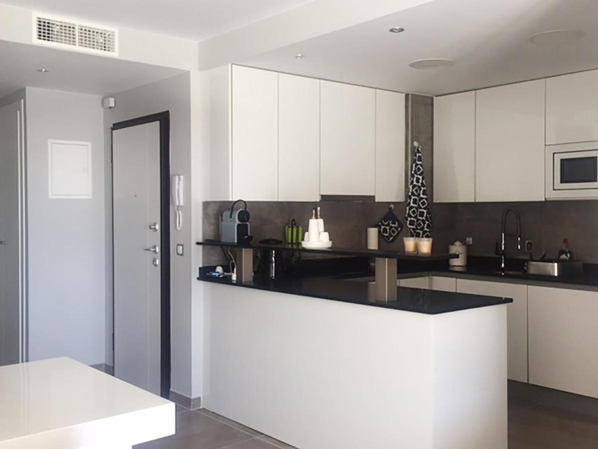 Infinity Luxury Sea View Apartment With Private Garden อาเรนาเลส เดล ซอล ภายนอก รูปภาพ