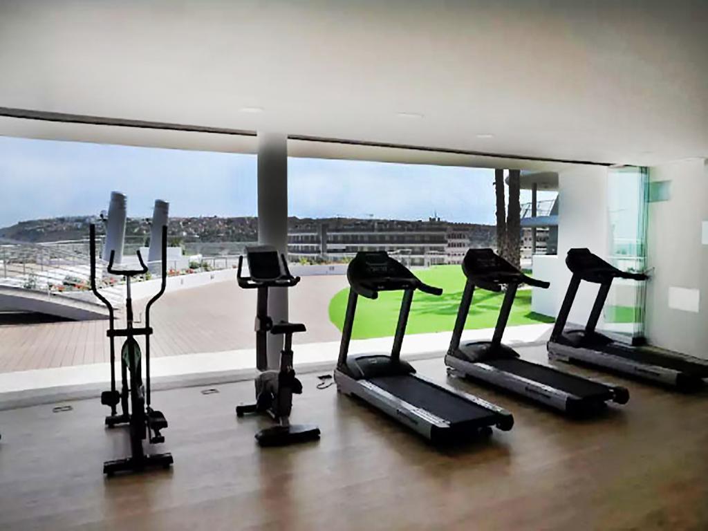 Infinity Luxury Sea View Apartment With Private Garden อาเรนาเลส เดล ซอล ภายนอก รูปภาพ